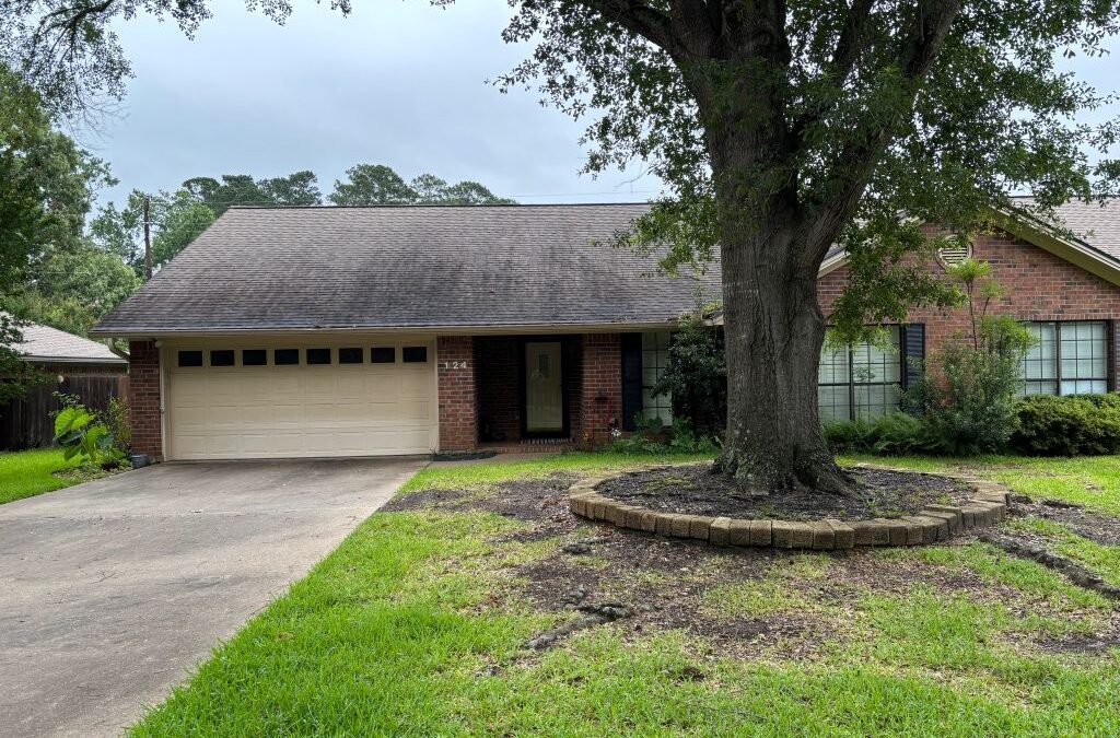 124 Oakview Drive – $249,500 – MLS# 22501052