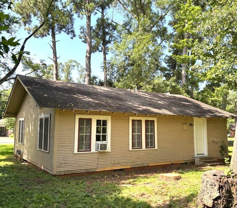 1208 W Main Street – $85,000 – MLS# 22501180